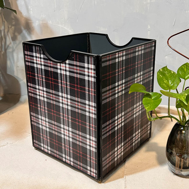 Dust bin, waste bin, planter.washable