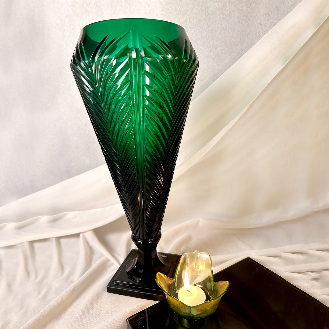 Green cut glass vase, luxury decor, luxury gigting