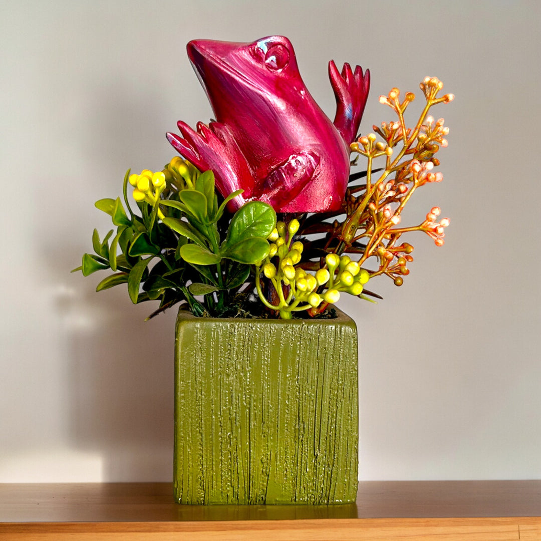 small cute planter, study table bath counter