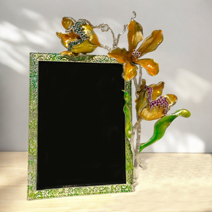 The Gold Lily Green Frame