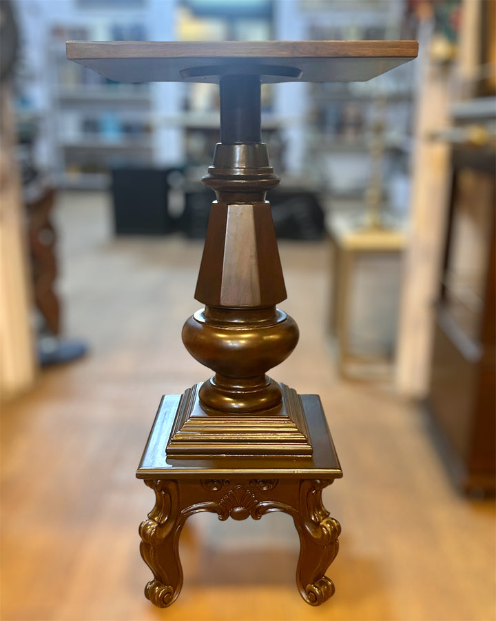 Billiard Corner Table