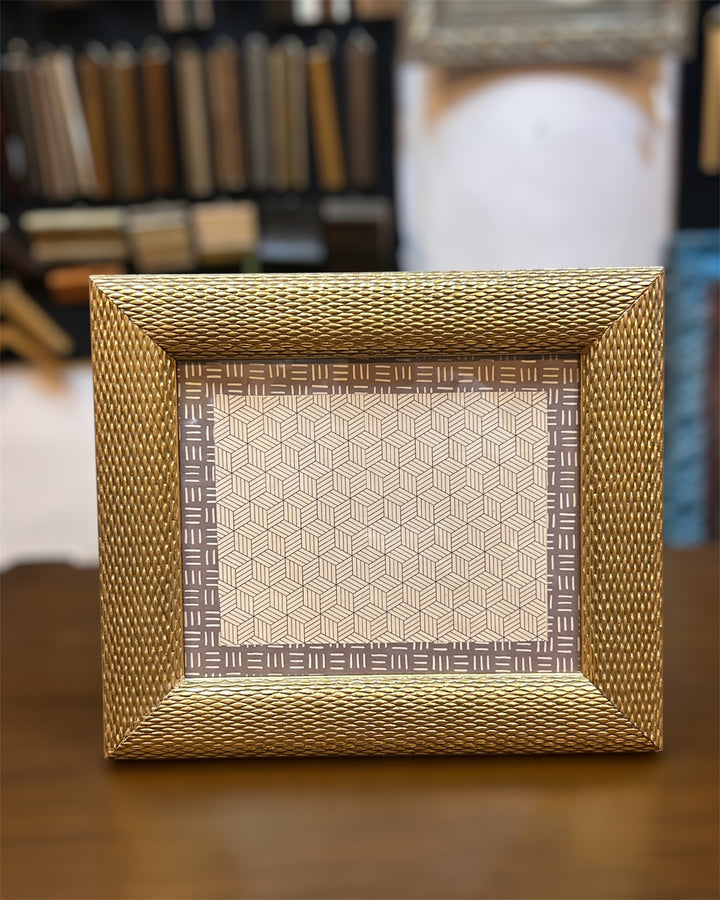 Frame Design 04