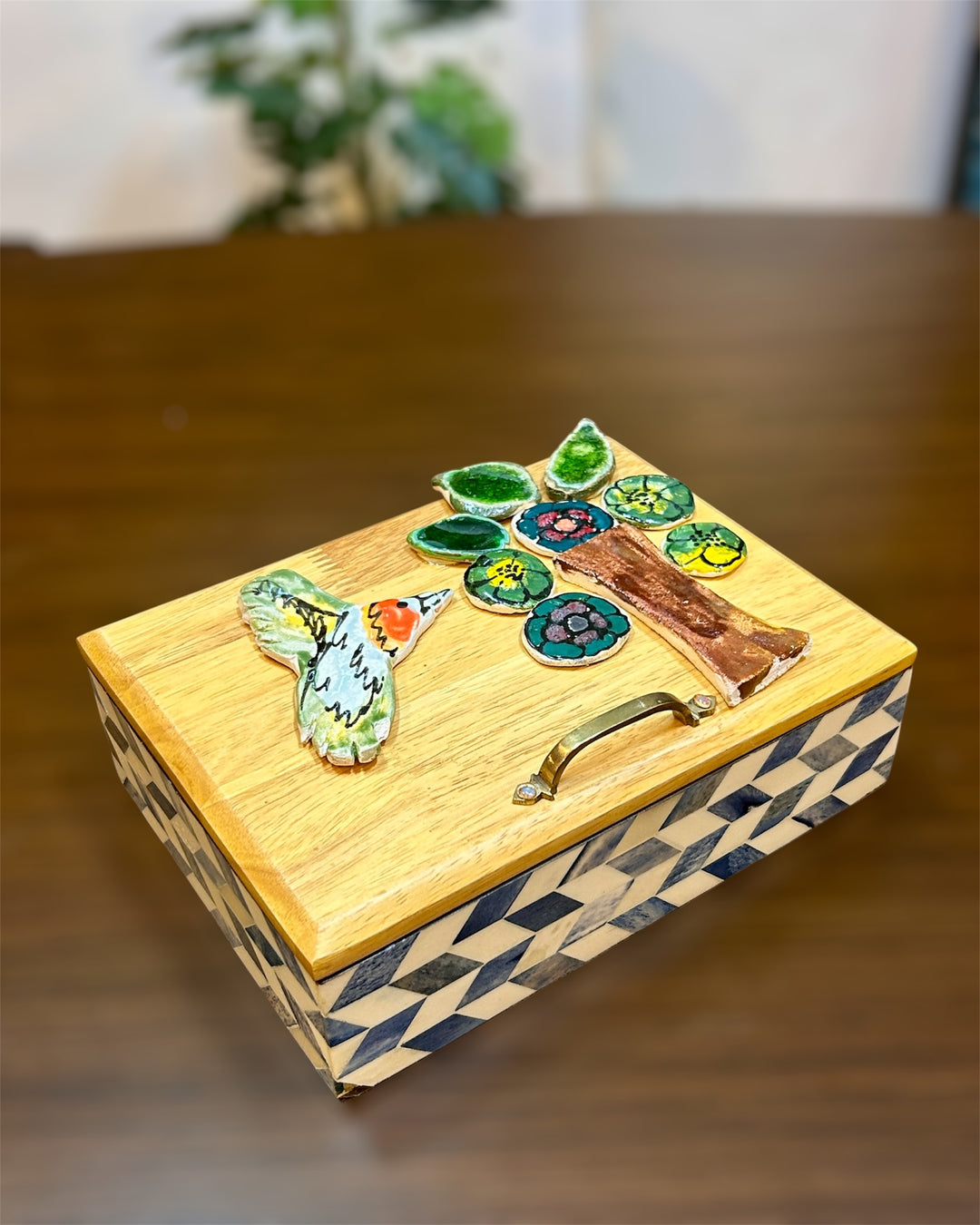 MOP Trinket and Key Box - 01