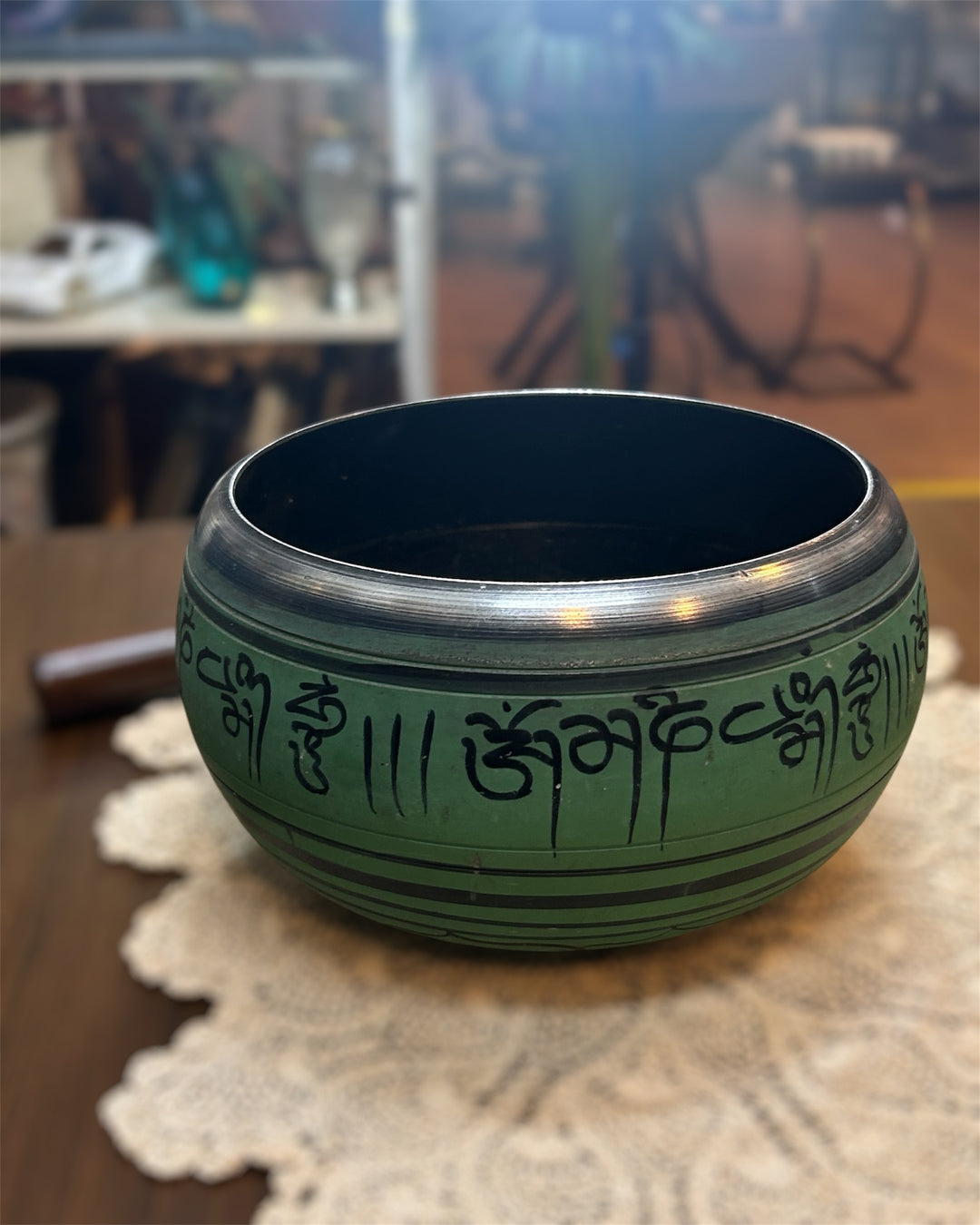 Singing Bowl Design 7