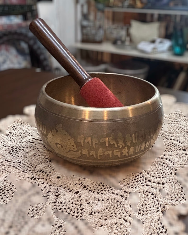 Tibetan Singing Bowl Design 6