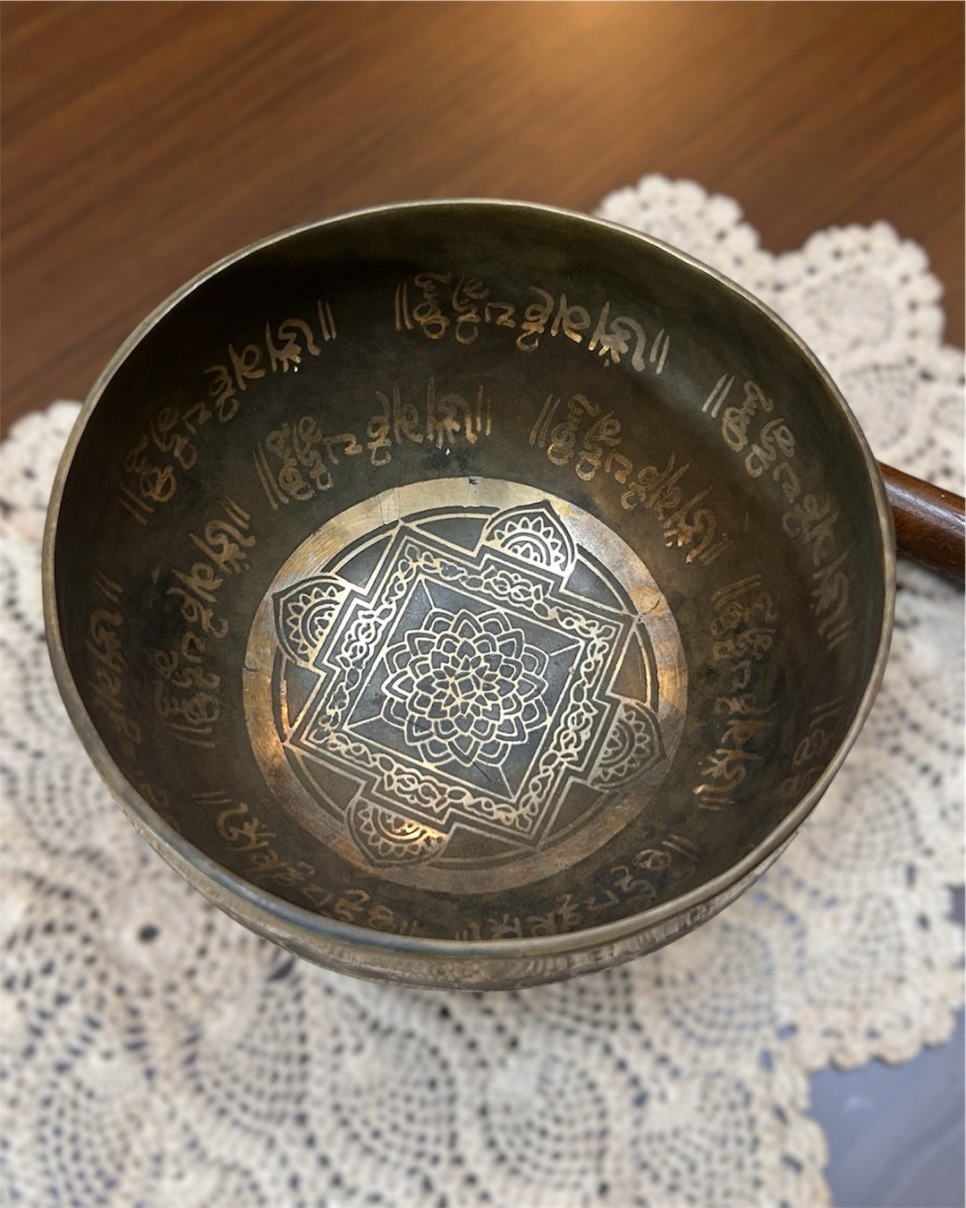 Tibetan Singing Bowl Design 3