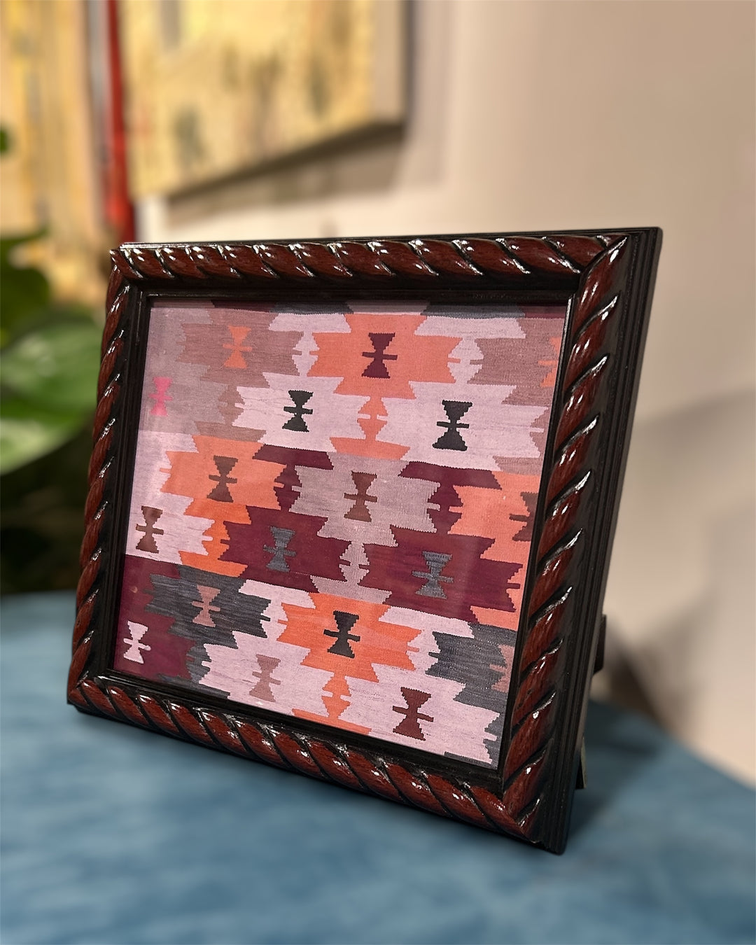 Twisted Edge Photo Frame