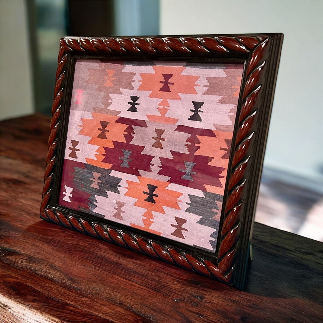 Twisted Edge Photo Frame