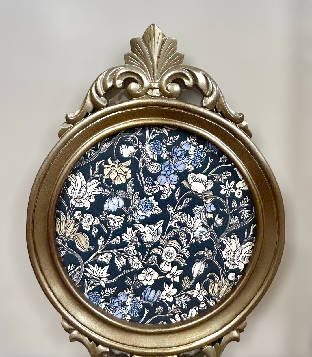 Kiara Round Mirror Frame