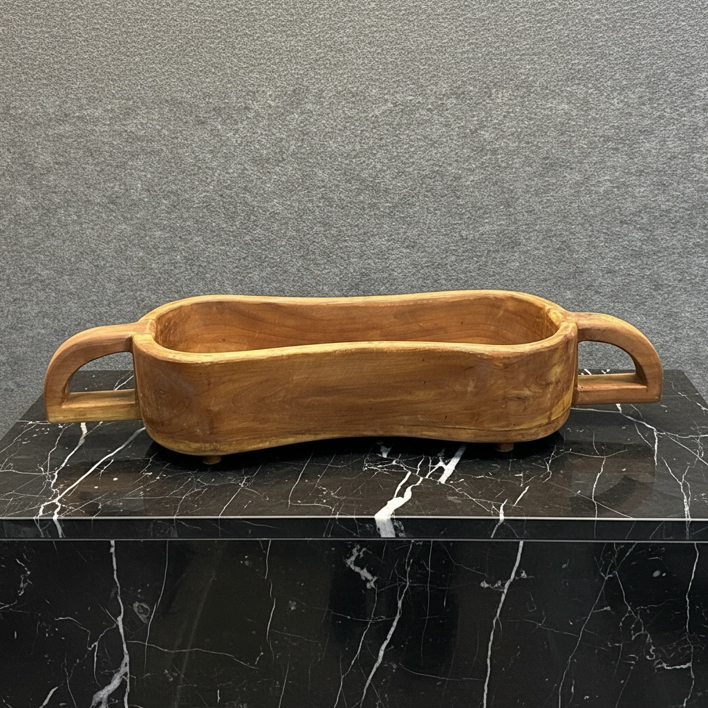 Sara Majestic Wooden Table Piece