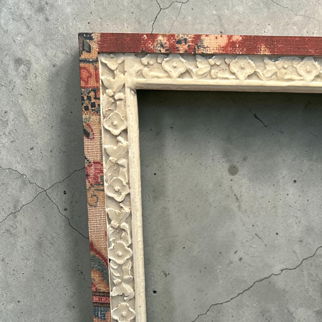 Aamer Wooden Frame Ivory