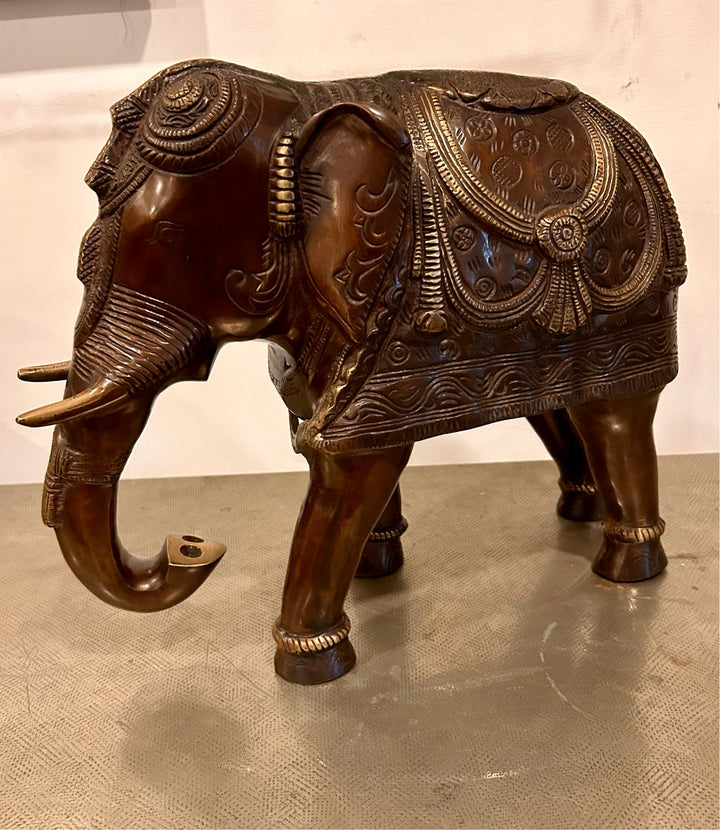 Gaja Elephant Pair