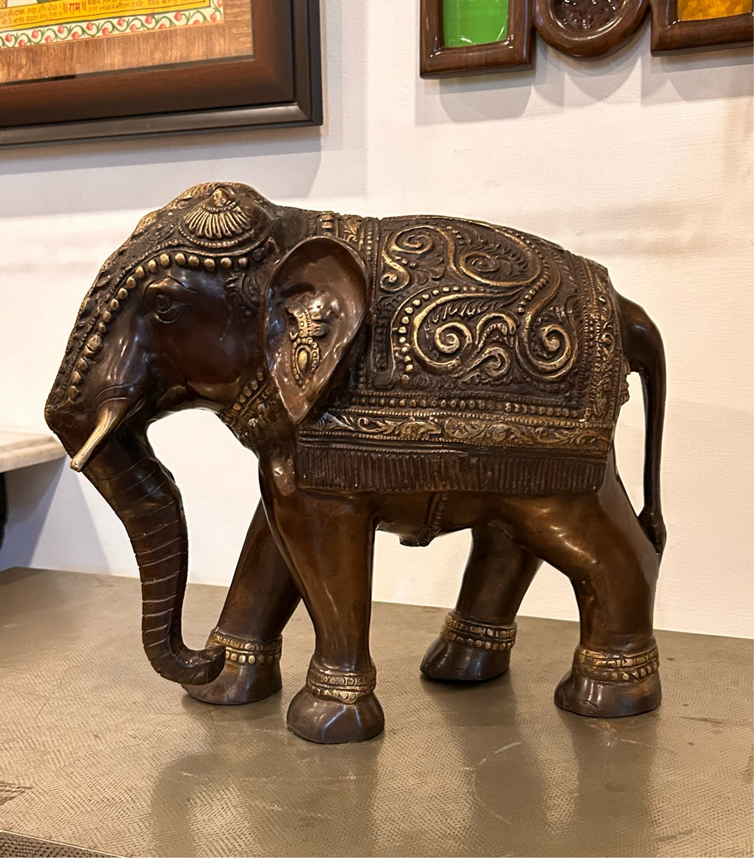 Gaja Elephant Pair